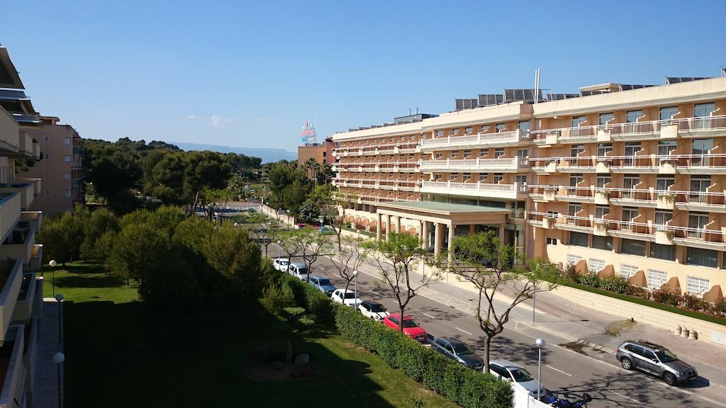 For A Stay Aqua Salou Rum bild